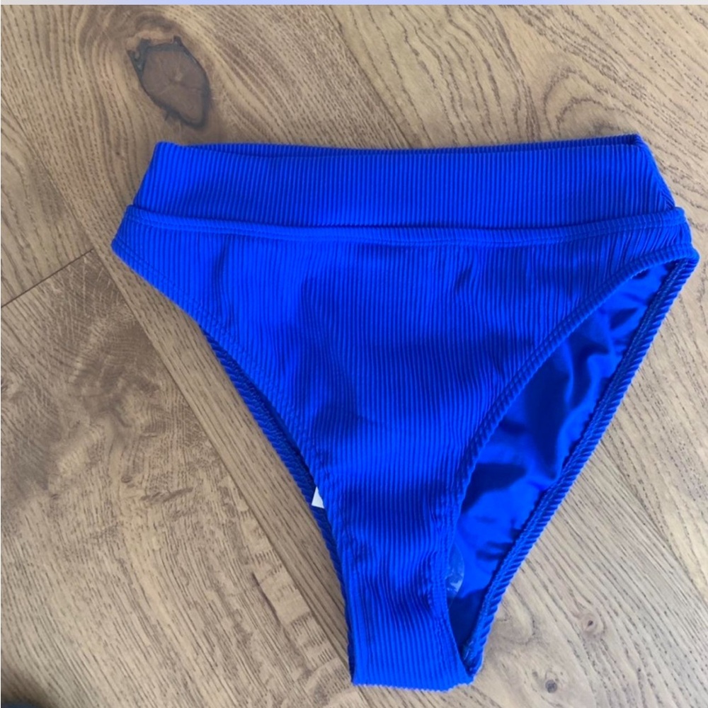 Garage bikini bottom
